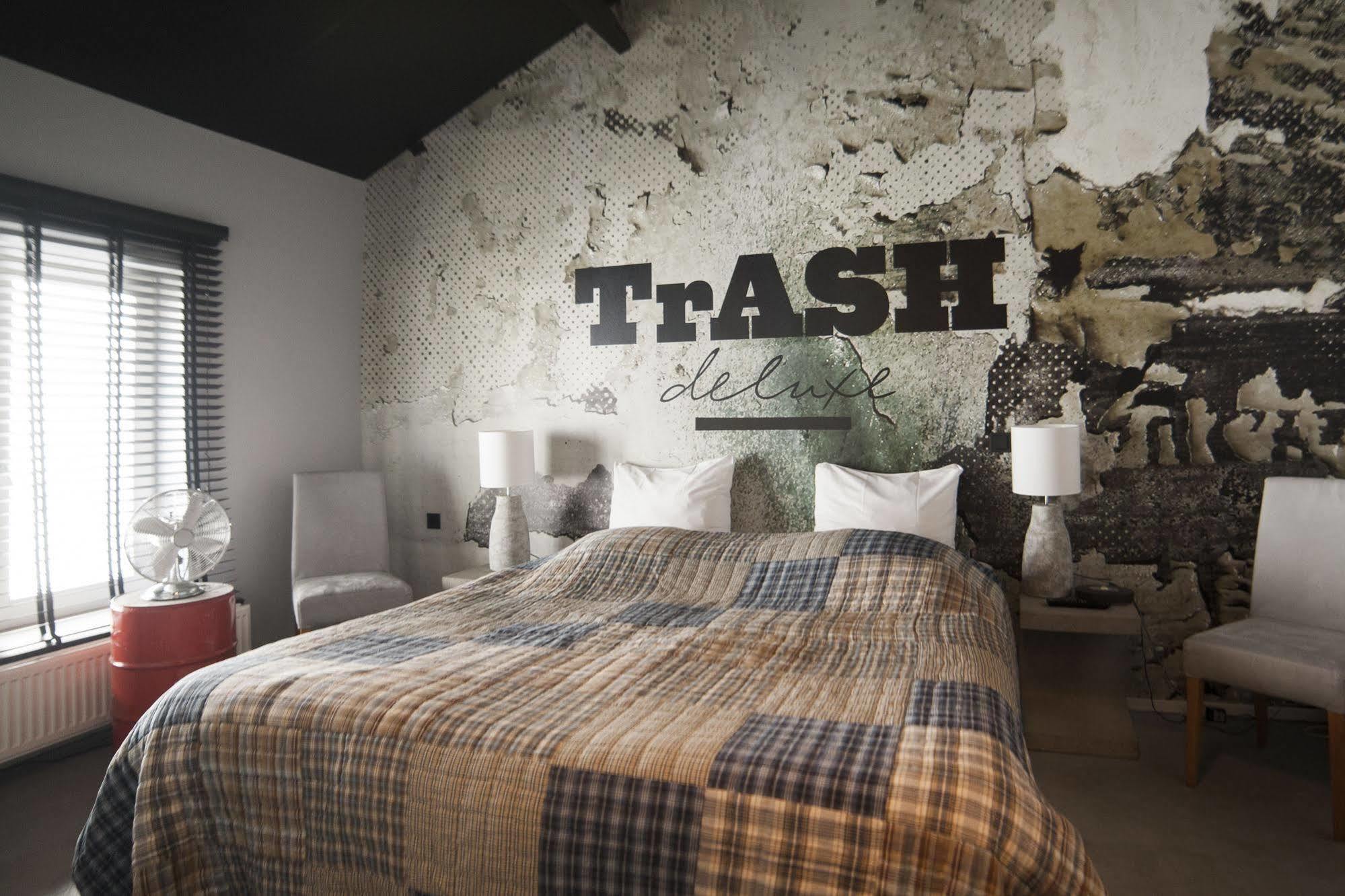 Hotel Trash Deluxe Maastricht Eksteriør bilde